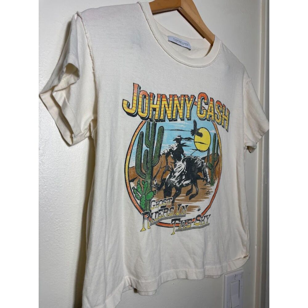Daydreamer Johnny Cash Ghost Riders in the Sky T Shirt Size Small Graphic Tee - Picture 3 of 4